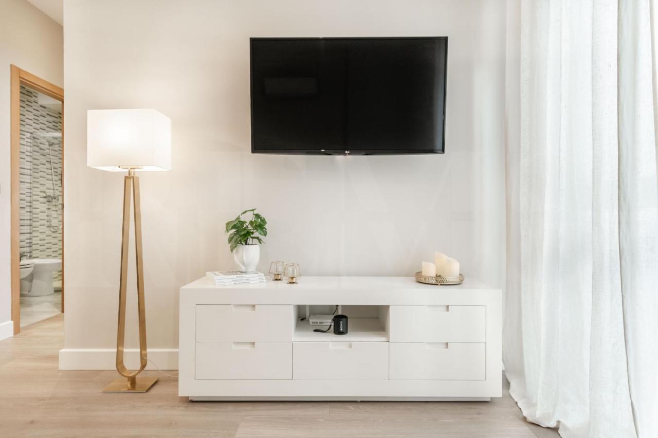 Cozy Apartment With Parking In The Center By Rems Málaga Dış mekan fotoğraf